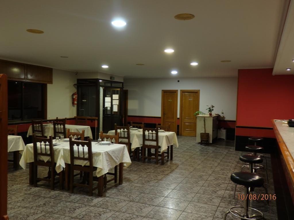 Pension Meson Paz Puentedeume Εξωτερικό φωτογραφία